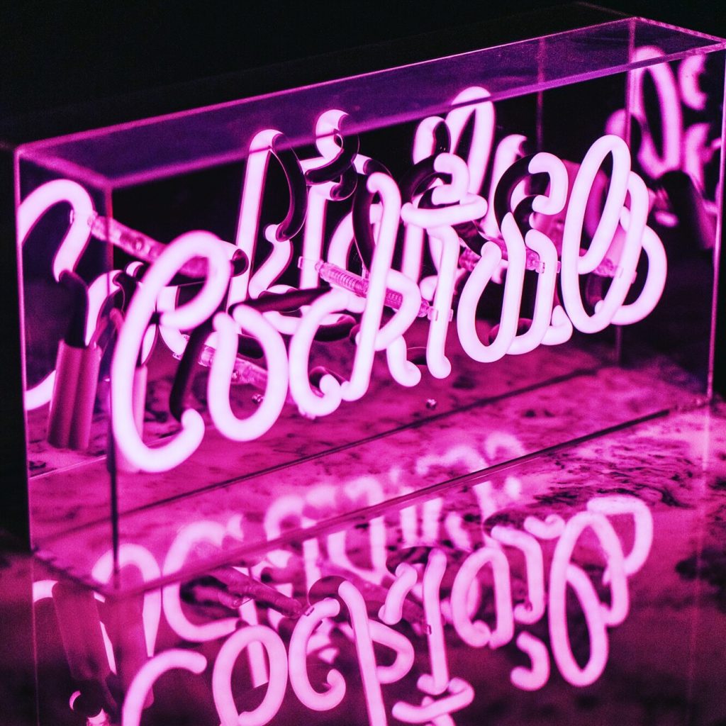Cocktails sign